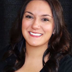 Meet your Posher, Francesca